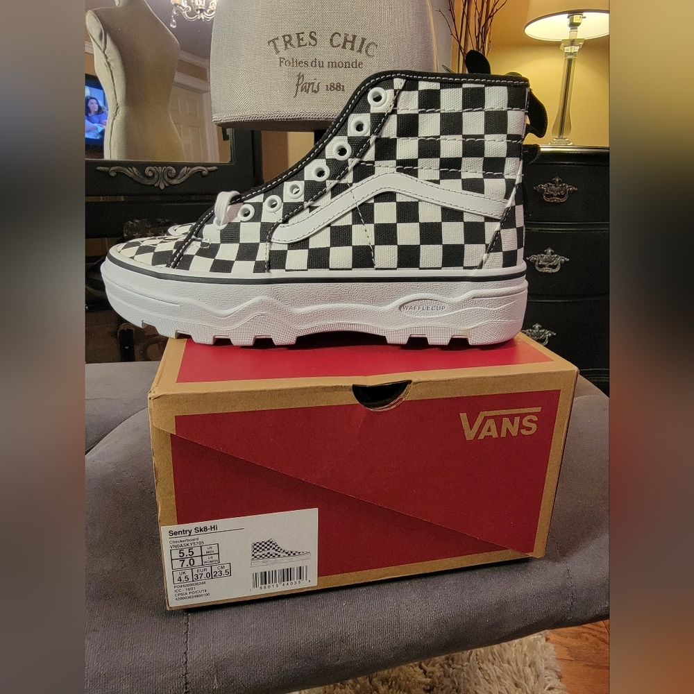 COPY - Vans Sentry sk8-hi size 7
